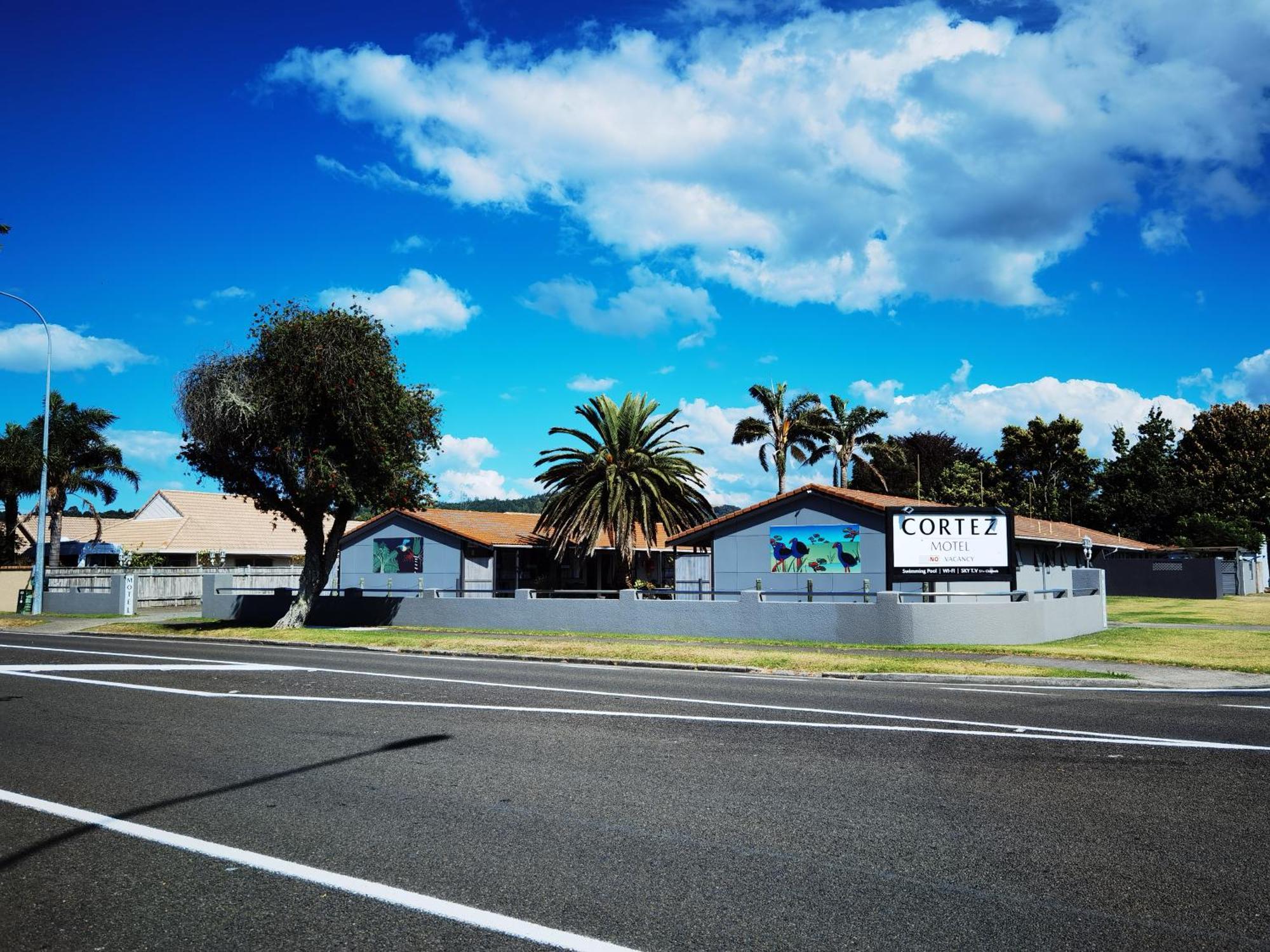 Cortez Motel Уакатане Экстерьер фото